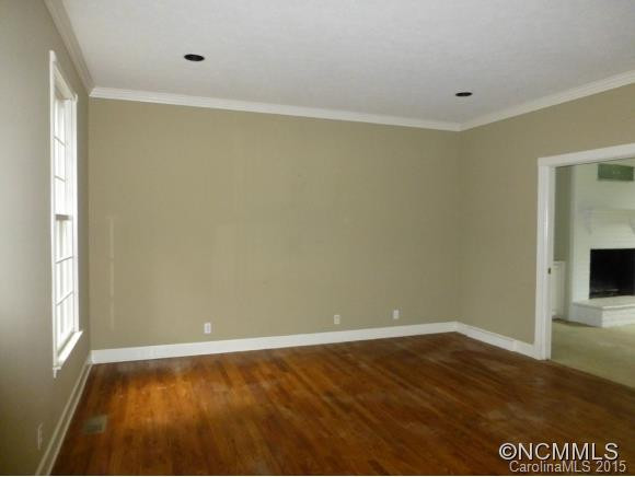 27 COVENTRY WOODS DR - Photo 5