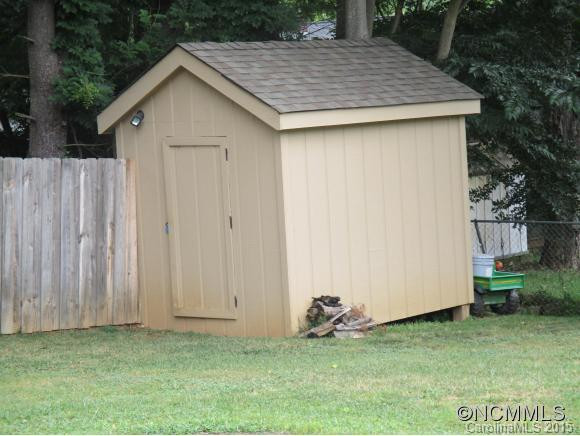 307 Beverly Ave. - Photo 18