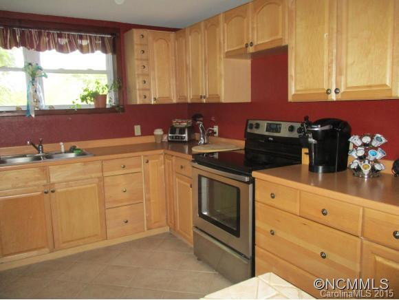 307 Beverly Ave. - Photo 3
