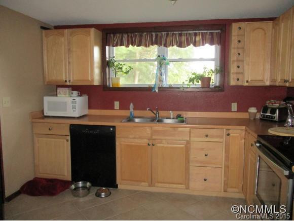 307 Beverly Ave. - Photo 4
