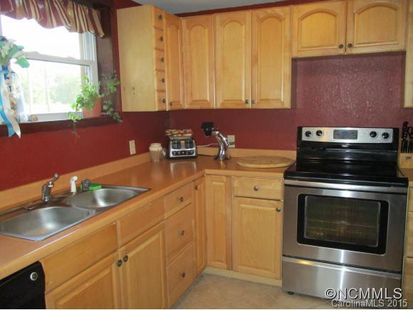 307 Beverly Ave. - Photo 5