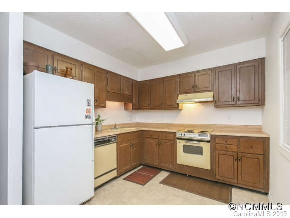 77 Maple Ridge Lane - Photo 7