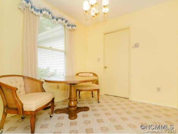 100 Drayton Circle - Photo 11