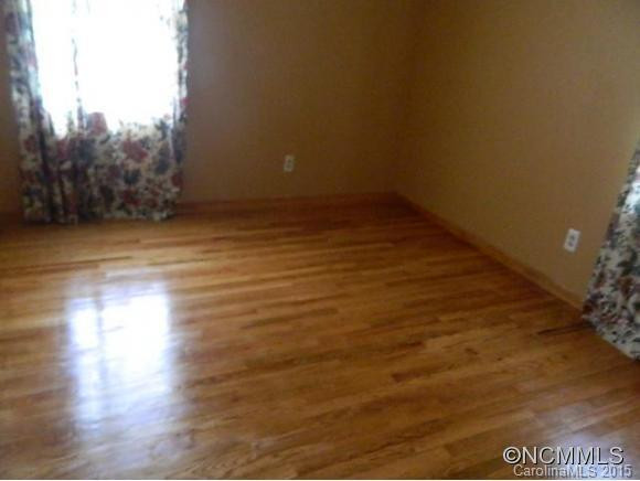 734 1st Ave. W - Photo 7