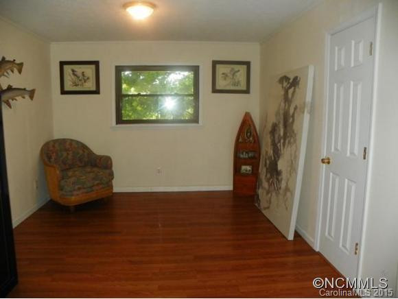 10 Ballard Road - Photo 3