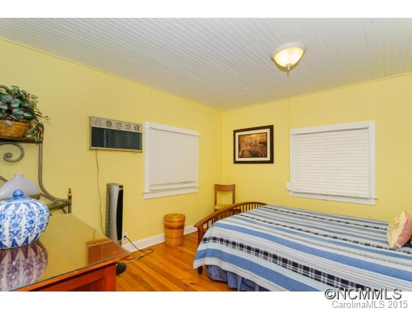 247 Picnic Point Road - Photo 10