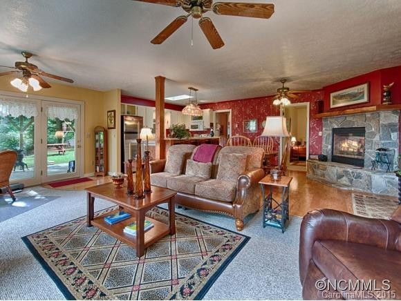 1281 APPLE CREEK ACRES - Photo 4
