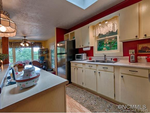 1281 APPLE CREEK ACRES - Photo 7
