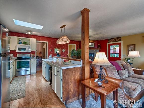1281 APPLE CREEK ACRES - Photo 8
