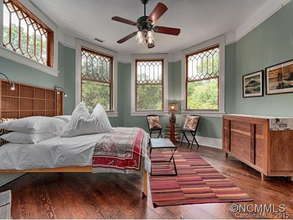 327 Montford Avenue - Photo 11
