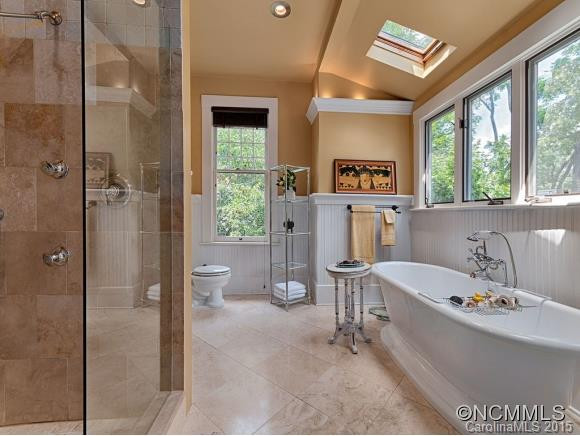 327 Montford Avenue - Photo 15
