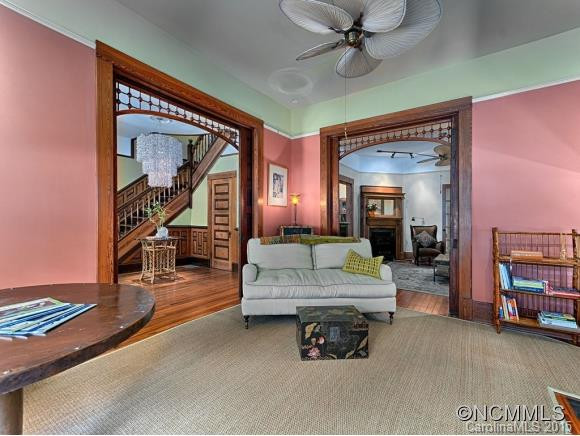 327 Montford Avenue - Photo 4