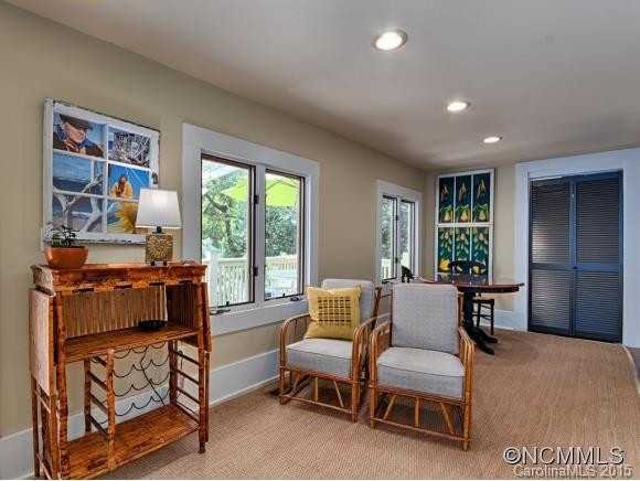 327 Montford Avenue - Photo 9