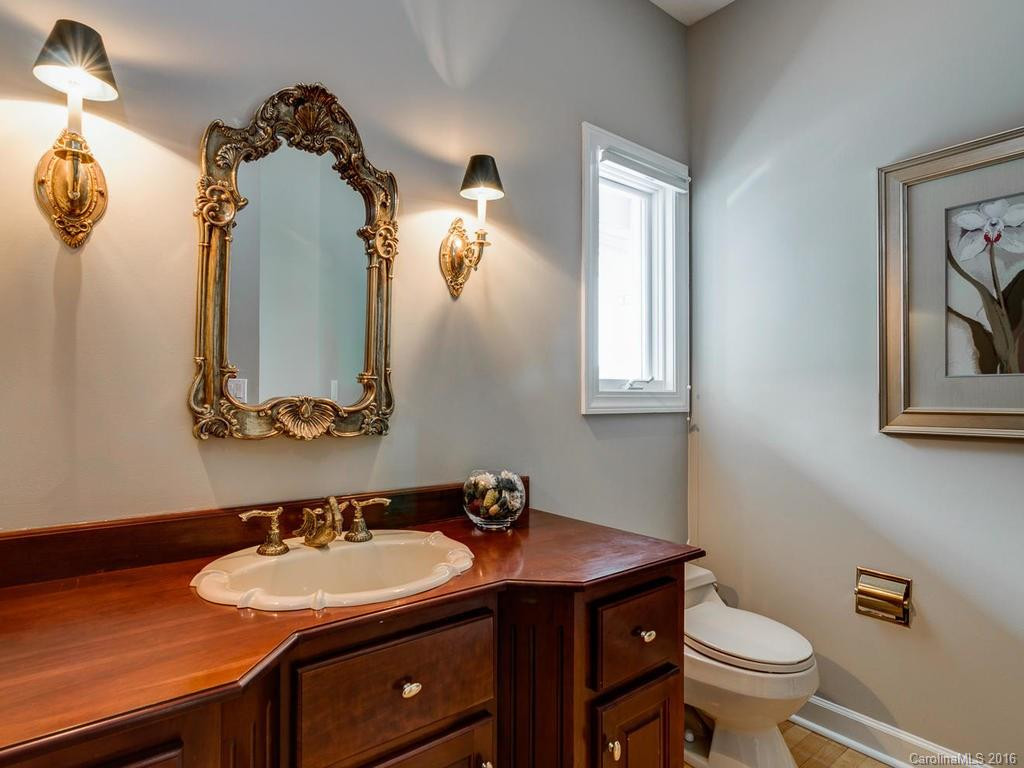 110 Scenic Drive - Photo 15