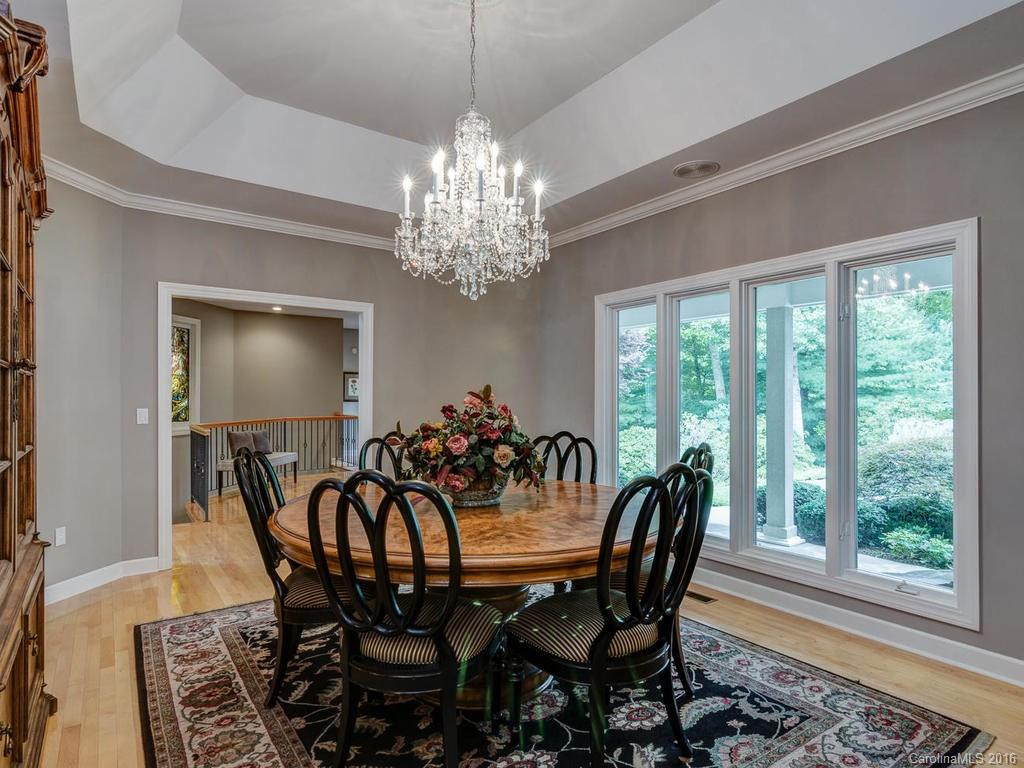110 Scenic Drive - Photo 4