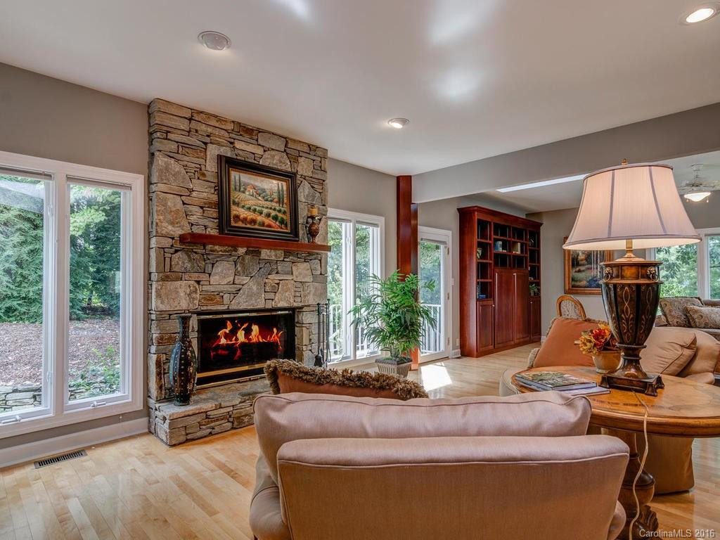 110 Scenic Drive - Photo 9