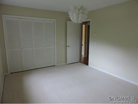 122 FOREST PARK DRIVE - Photo 11