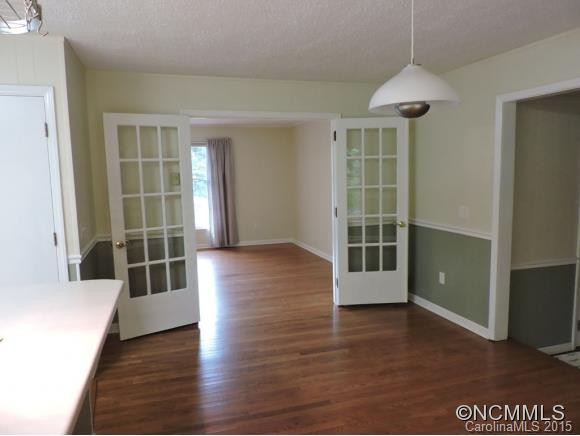 122 FOREST PARK DRIVE - Photo 7