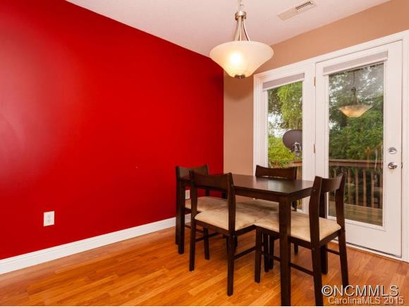 176 Wiltshire Circle - Photo 11