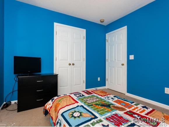176 Wiltshire Circle - Photo 17