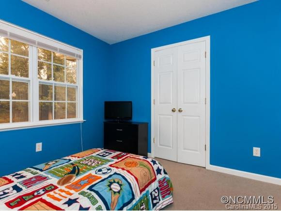 176 Wiltshire Circle - Photo 18
