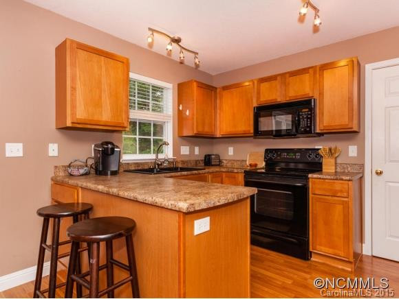 176 Wiltshire Circle - Photo 7