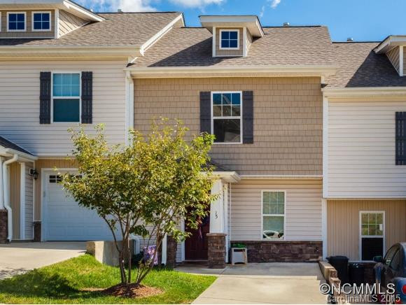 15 Athena Avenue - Photo 2