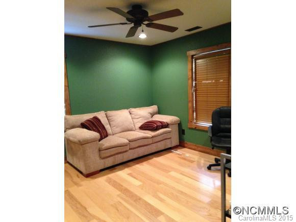 410 Timberland Drive - Photo 17