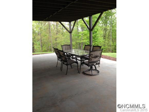 410 Timberland Drive - Photo 5