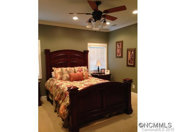 410 Timberland Drive - Photo 8