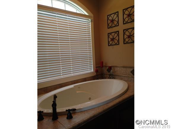 410 Timberland Drive - Photo 9