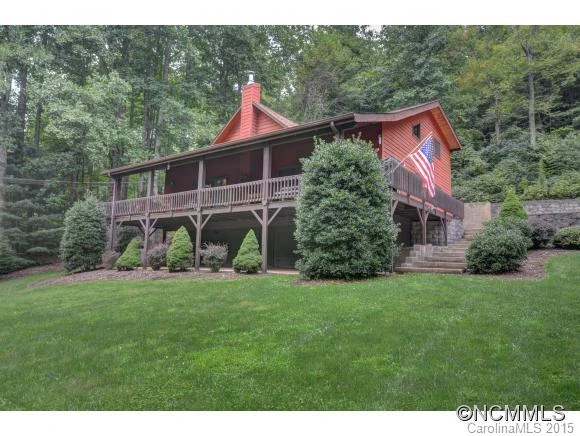 85 Chestnut Cove Road