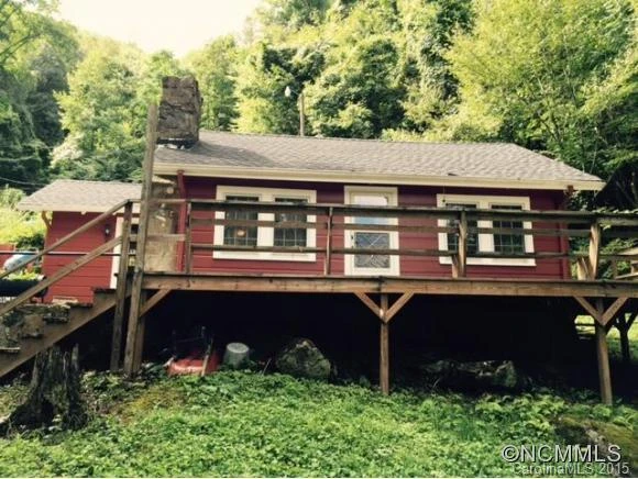 32 Lower Bat Cave Drive