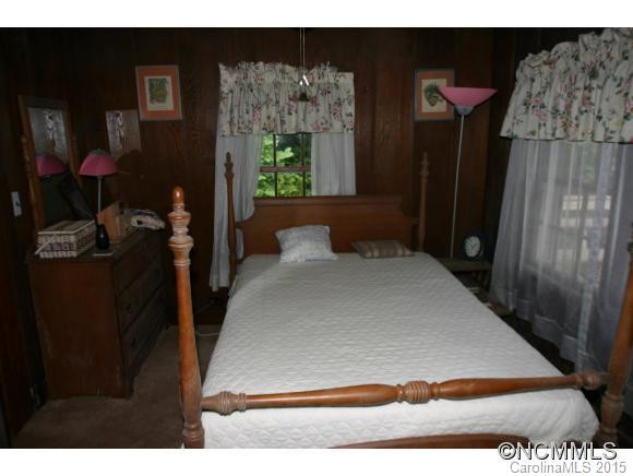 32 Lower Bat Cave Drive - Photo 14