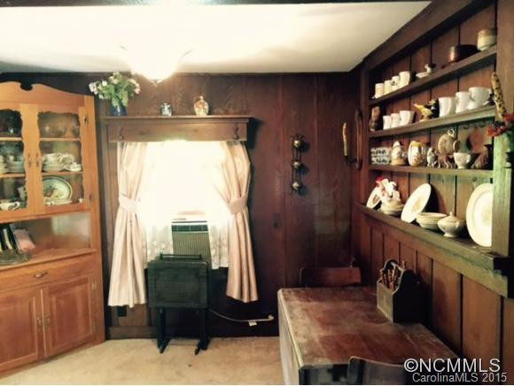 32 Lower Bat Cave Drive - Photo 7