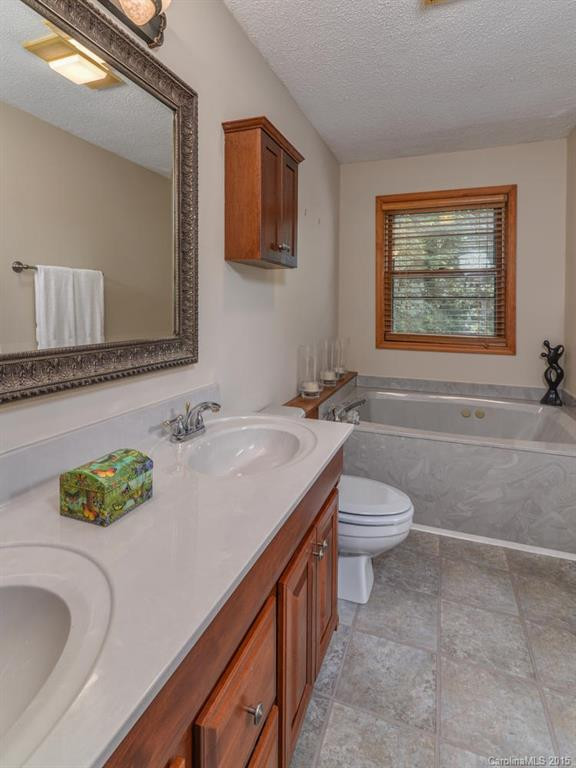 36 Randall Drive - Photo 10