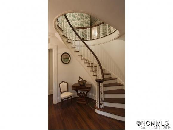 19 BROWNTOWN ROAD - Photo 2