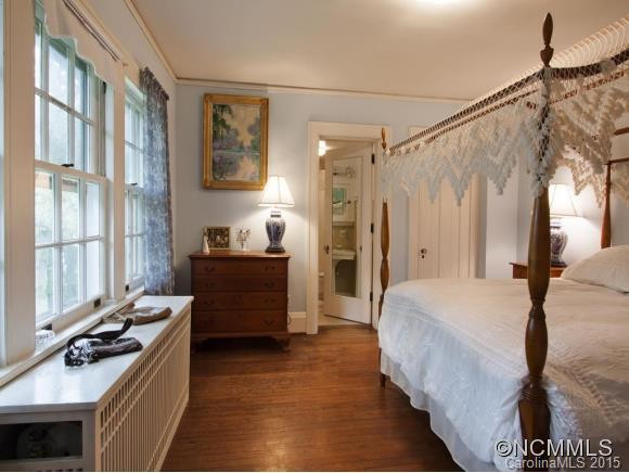 19 BROWNTOWN ROAD - Photo 13