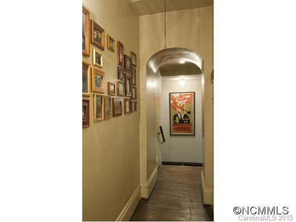19 BROWNTOWN ROAD - Photo 18