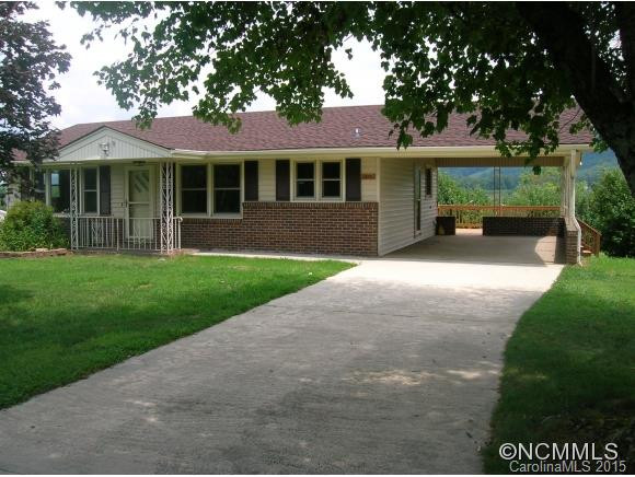 1696 Pilot Mountain Road
