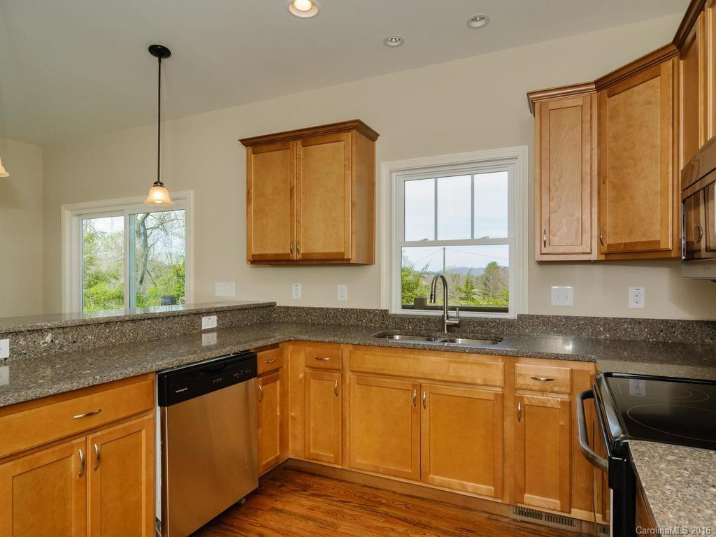 399 Deaverview Road - Photo 13