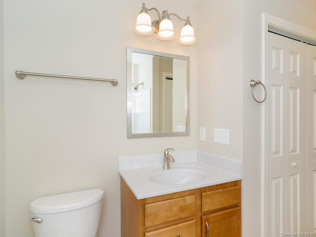 399 Deaverview Road - Photo 20