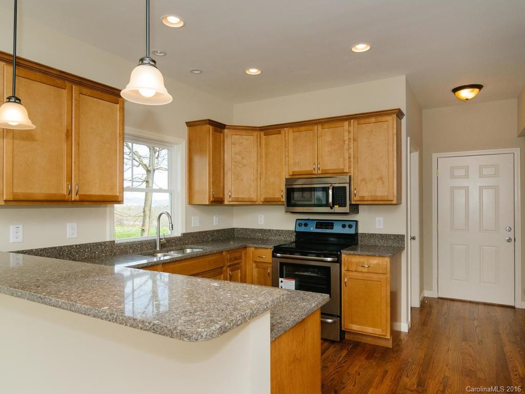 399 Deaverview Road - Photo 10