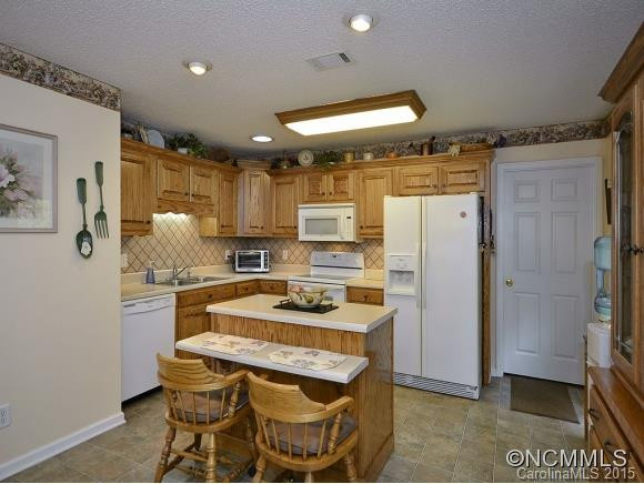 214 Cobblestone Drive - Photo 9