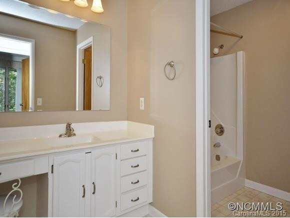 104 PLEASANT HILL ROAD - Photo 9
