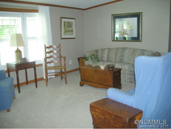 453 Sassafras Dr. - Photo 4