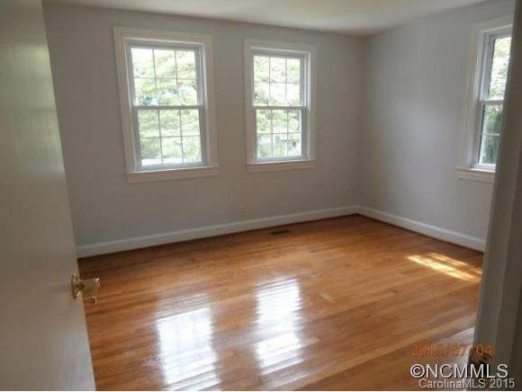 921 Cherokee - Photo 15