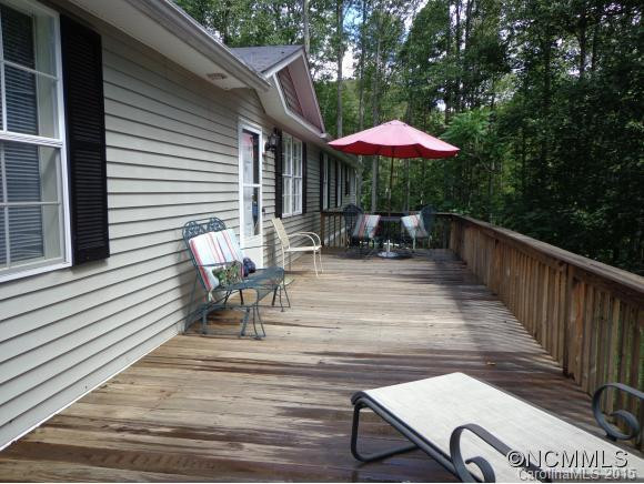 405 Youngs Gap Road - Photo 2