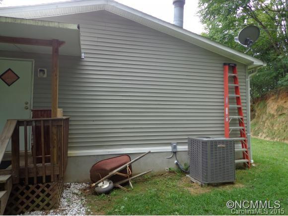 405 Youngs Gap Road - Photo 13