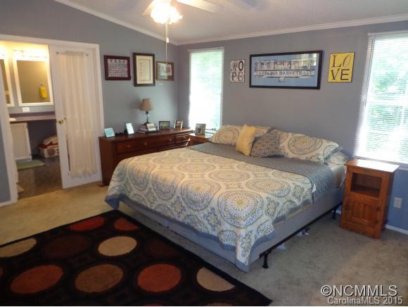 405 Youngs Gap Road - Photo 5
